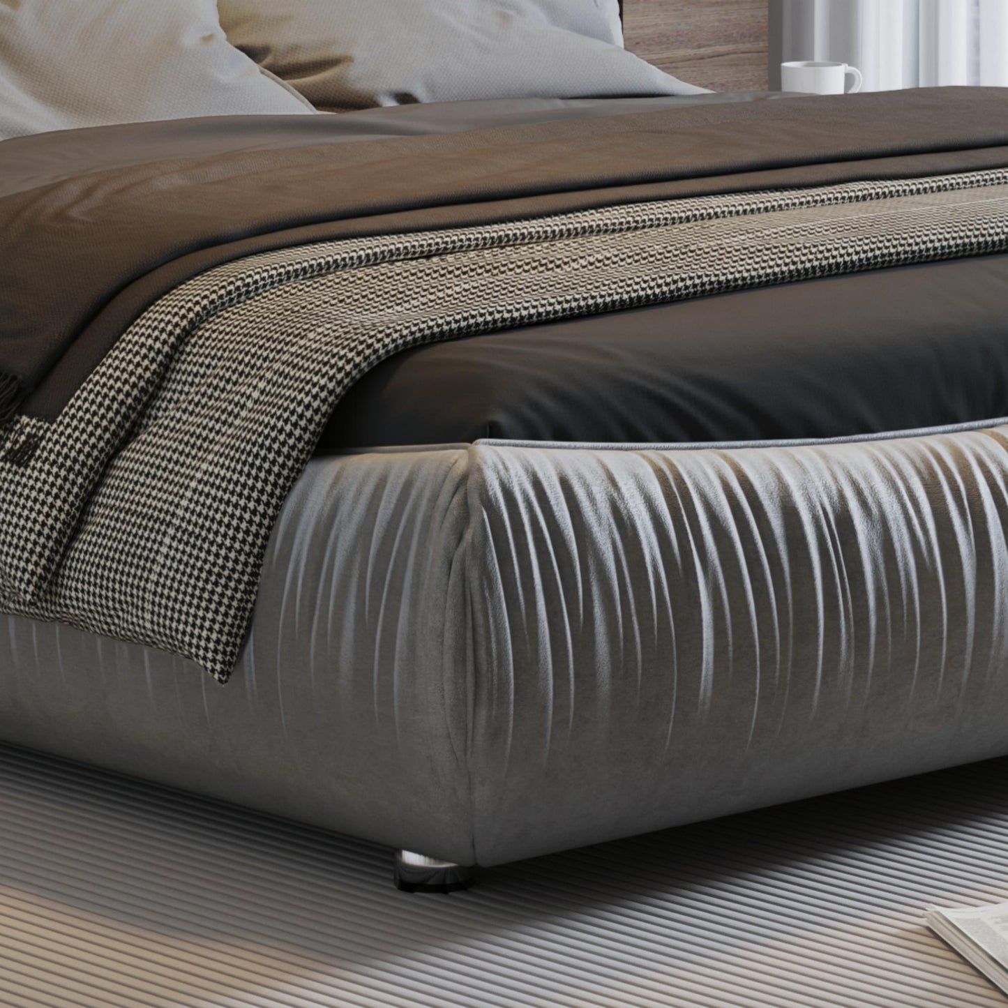 King Size Luxury Upholstered Platform Bed